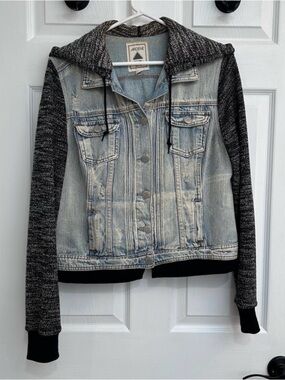 Ardene Light Blue Denim Jacket with Charcoal Knit Hood & Sleeves